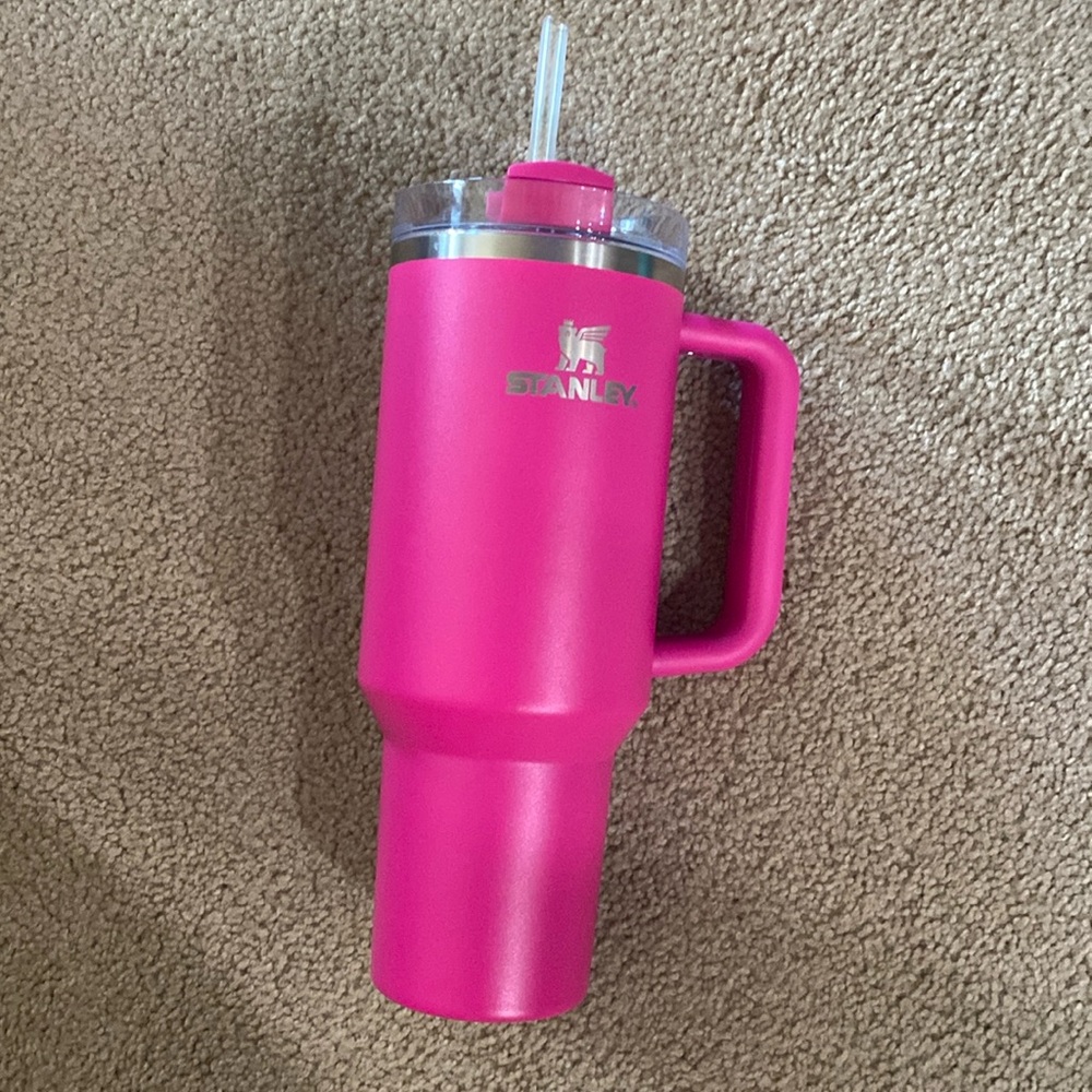 Stanley 40oz tumbler camelia